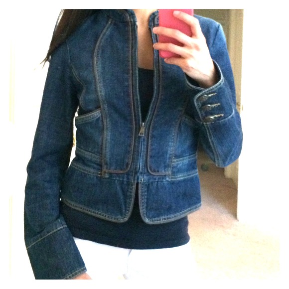 🚫Sold in bundle🚫 One of a kind denim jacket!