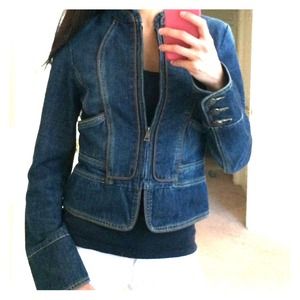 🚫Sold in bundle🚫 One of a kind denim jacket!