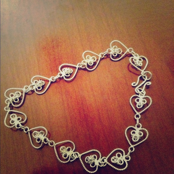 Silver hearted bracelet