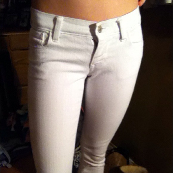 White skinny jeans!