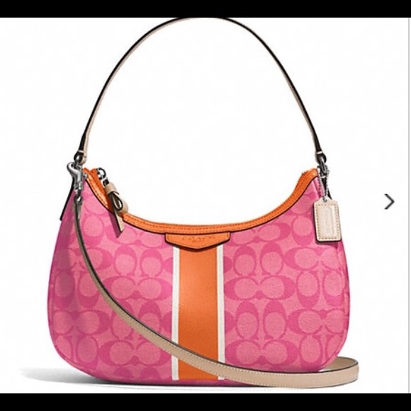 REDUCE PRICE 🐾SIGNATURE STRIPE DEMI CROSSBODY - Picture 1 of 3