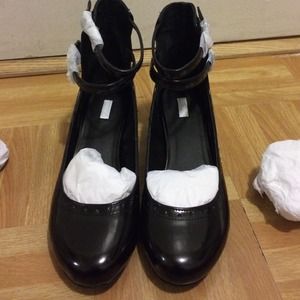 Black shoes