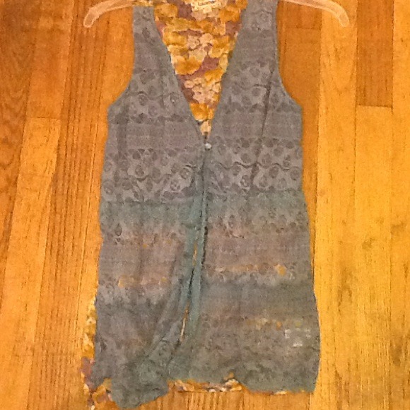 Lacy racerback contrast tank