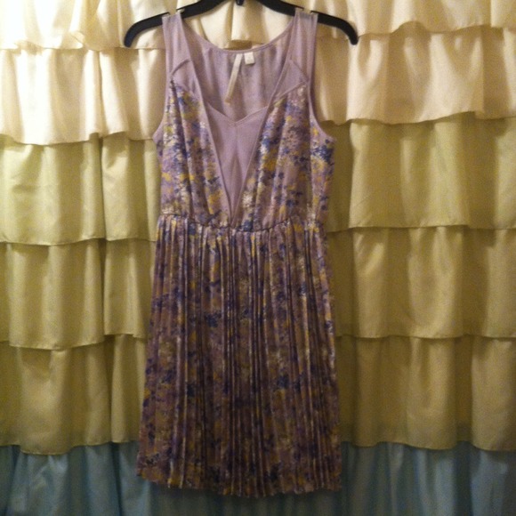 Purple dress with floral pattern & accordion skirt