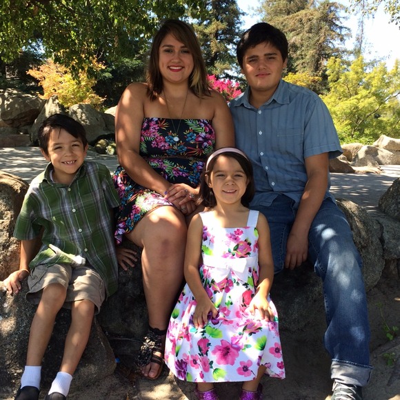 🌸Meet Your Seller/Buyer🌸 - Picture 3 of 8