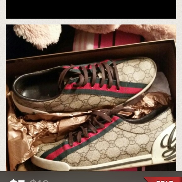 Just sharing💞💞💞Gucci sneakers💞💞💞