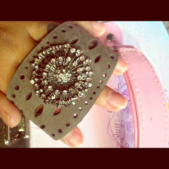 Blossom rhinestone bracelet