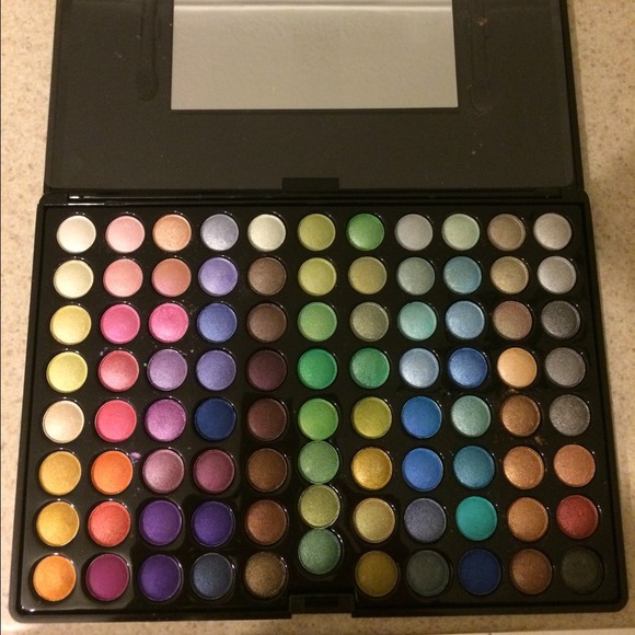 Bhcosmetics eye shadow