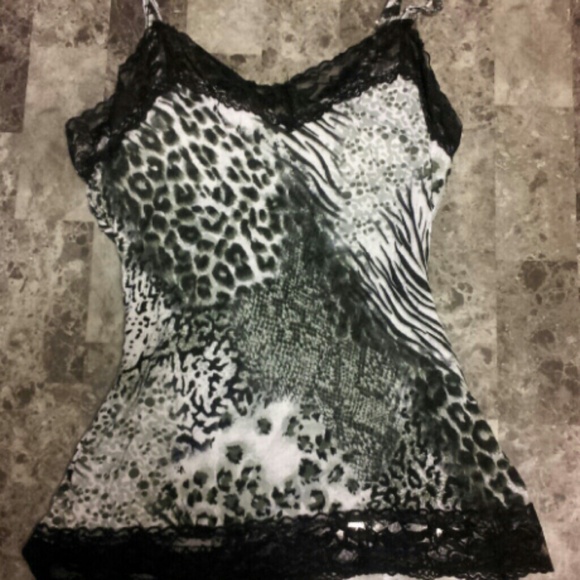Almost Famous Tops - Animal print tank top