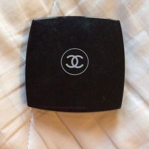 Chanel eyeshadow