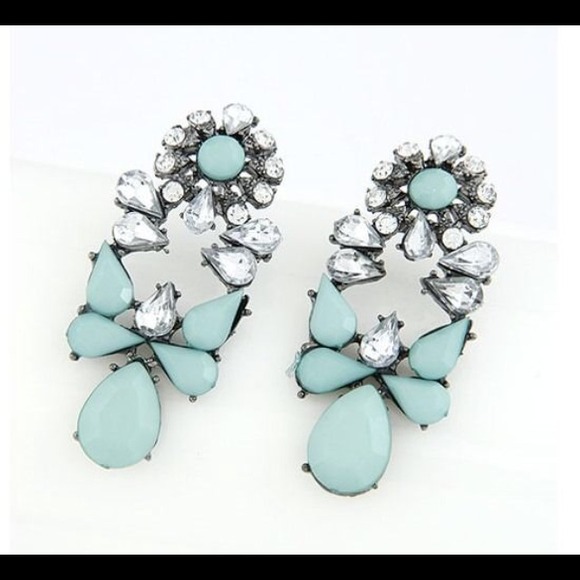 Jewelry - Light Blue Resin Earrings