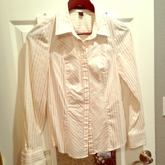 Express Size Small Design Studio Shirt