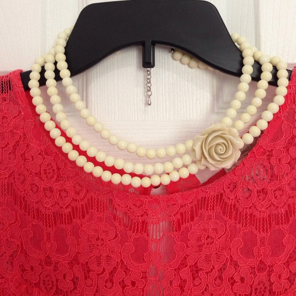 ❌SOLD IN BUNDLE❌necklace and bracelet