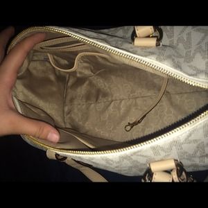 Michael kors purse