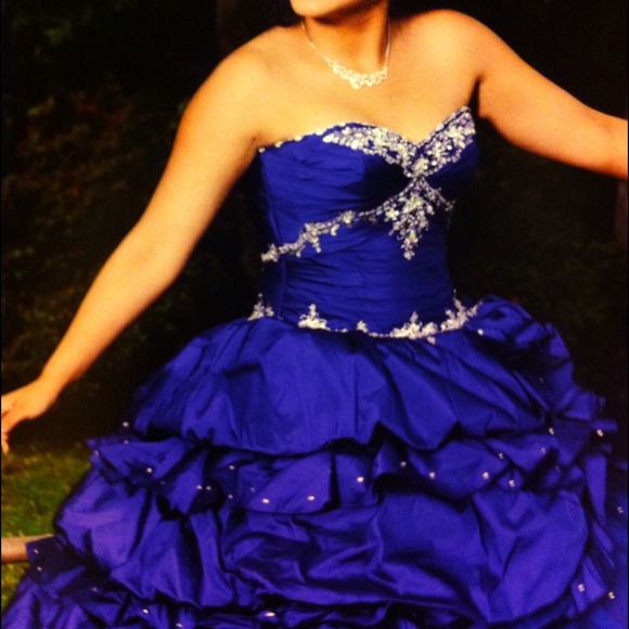 ❗❗Quince Dress❗❗ - Picture 3 of 4