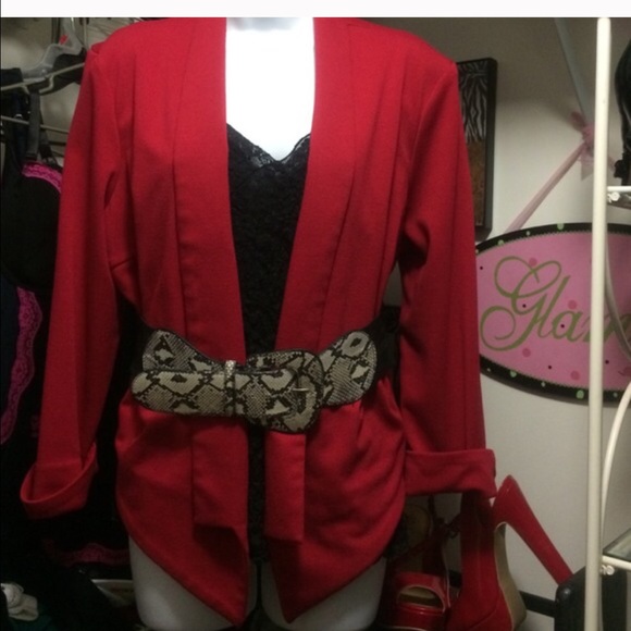 Red blazer - Picture 2 of 3