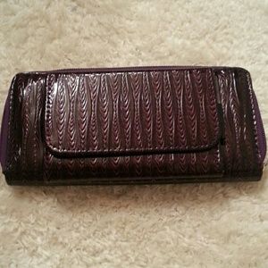 Purple wallet with phone holder (NEVER USED)