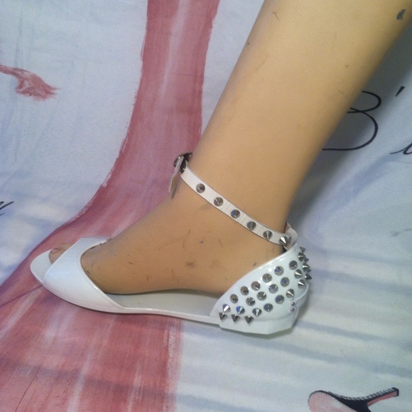 bcbgeneration jelly sandals