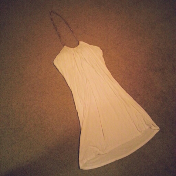 Gorgeous white dress with gold chain halter hoop - Picture 1 of 2
