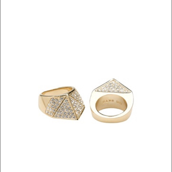 CC SKYE Bonnie and Clyde Ring