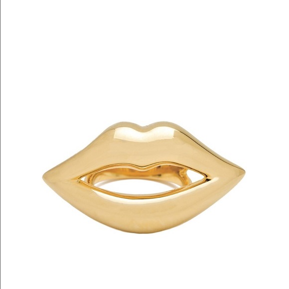 CC SKYE Kiss Me Lip Ring