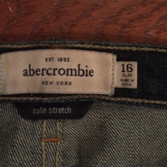 Abercrombie jeans - Picture 2 of 4