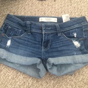 Abercrombie and Fitch Denim shorts!