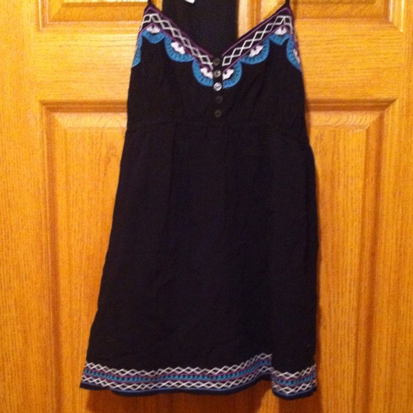 Black Flowy top - Picture 1 of 3