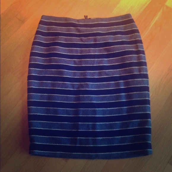 Knit (and lined) pencil skirt