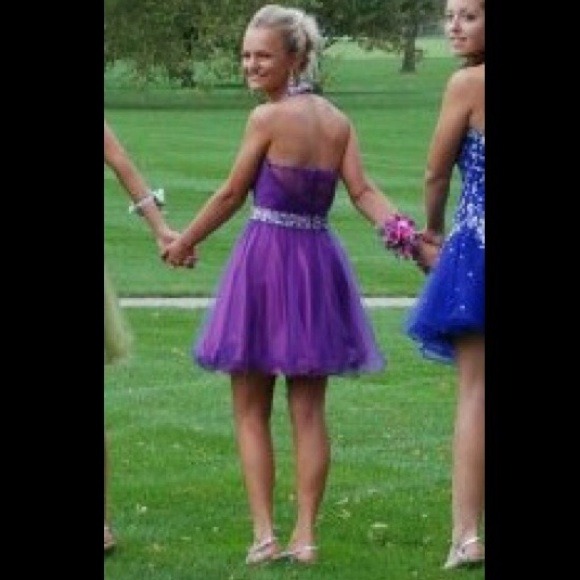 Homecoming Dress - Picture 2 of 4