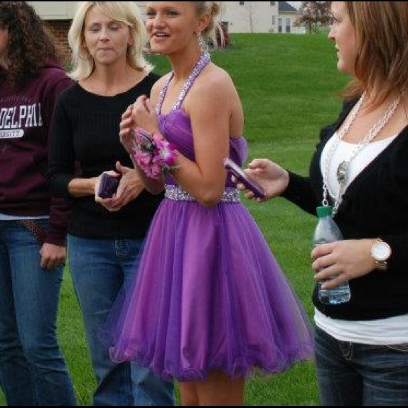 Homecoming Dress - Picture 4 of 4