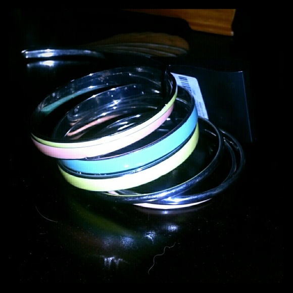 Multi color bangles bracelets