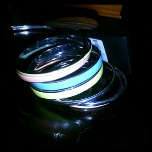 Multi color bangles bracelets