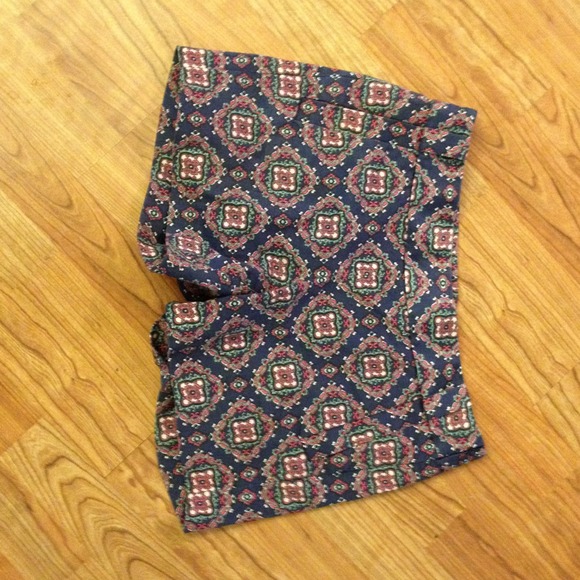 J Crew medallion paisley shorts. 0 - Picture 2 of 3