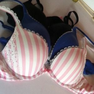 Body by Victoria's Secret pushup 32B+Blk Plungebra