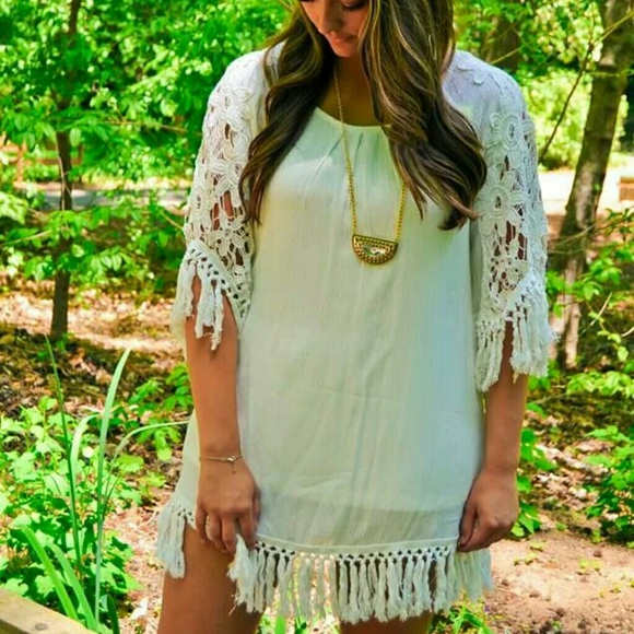 ON HOLD BUNDLE White fringe dress