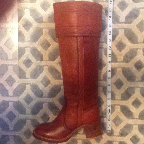 SOLD Example pics of Frye Boots - Picture 2 of 2