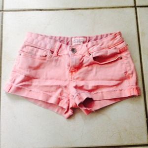 Light peach Aeropostale shorts