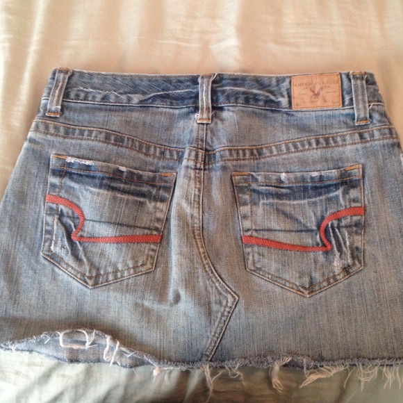 American Eagle skirt - Picture 2 of 2