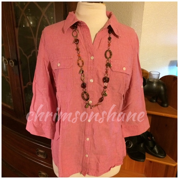 ❤️ Lovely Red Button Up Top - Picture 1 of 4