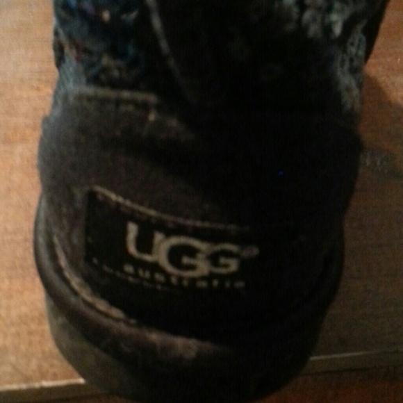 Sequence black ugg boot great deal - Picture 2 of 2