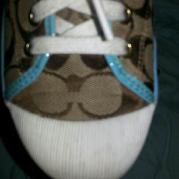 Brown coach sneakers with blue and other colors - Picture 4 of 4