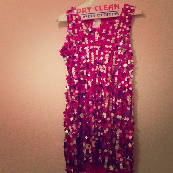 Really cute Sequence party dress