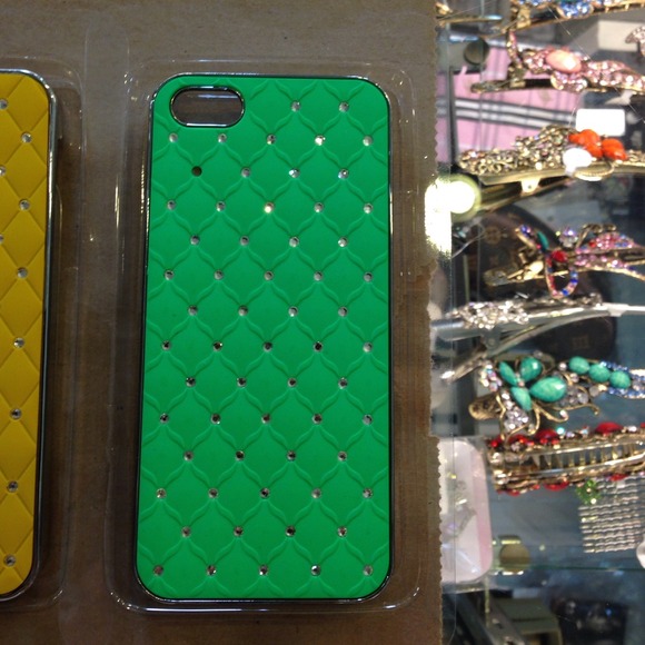 Iphone 5 case. New. With box. - Picture 3 of 3