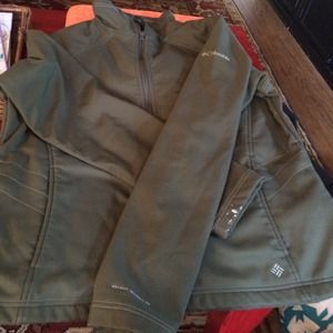 Green Omni-Shield Columbia.