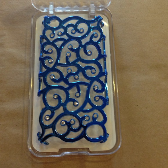 Iphone 5 case. New. With box. - Picture 2 of 3