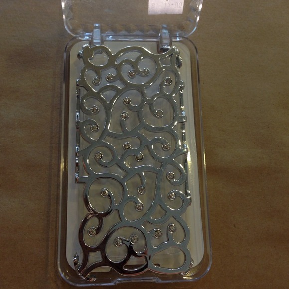 Iphone 5 case. New. With box. - Picture 3 of 3