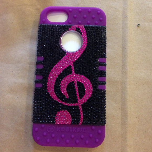 Iphone 5 case. New. With box. - Picture 1 of 2