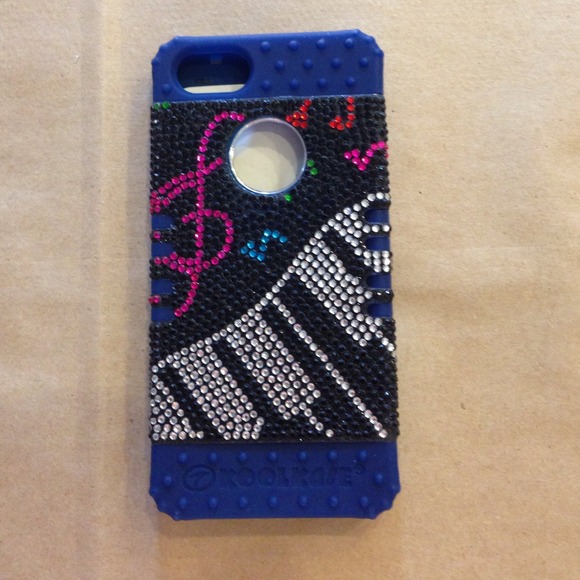 Iphone 5 case. New. With box. - Picture 1 of 2