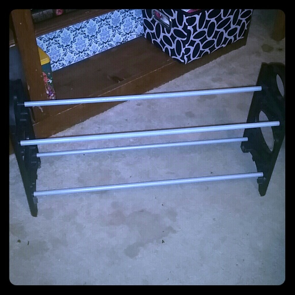Shoe rack